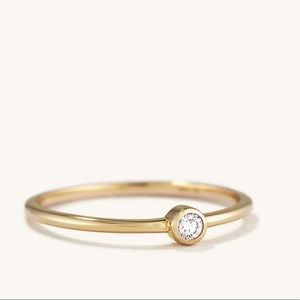 Mejuri Solo Diamond Ring, size 7